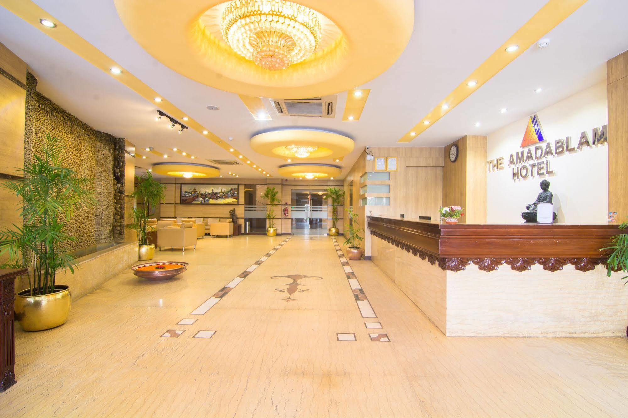 The Amadablam Hotel Katmandou Extérieur photo